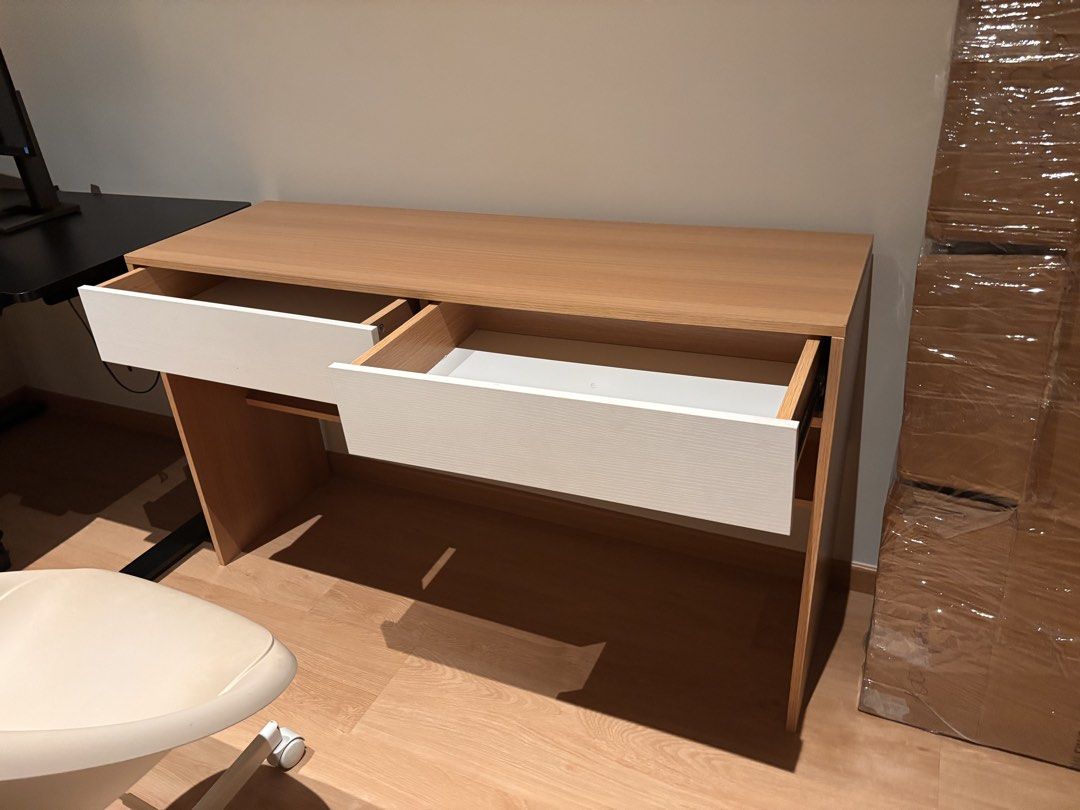 Study Table (Category: Tables & Sets) located in Singapore. Submitted by duerji (Listing ID 1435369274, Image 2). Description: Compact study stable, height 75cm, width 120cm, depth 45cm. With 2 drawers. .