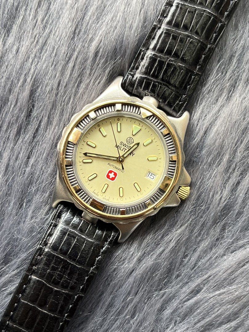 Swiss Military Automatic Watch (Category: Luxury Watches) located in Cabuyao City. Submitted by horologyfinds (Listing ID 1435459771, Image 3). Description: Swiss Military Automatic Watch •Automatic •Swiss made •All good working condition •See through back case •Luminous •Date just •Leather strap •40.9mm For only 6,499 php🤝 ✅LBC COP/COD ✅J&T ✅LALAMOVE ✅MEET UP ✈️CAN SHIP INTERNATIONAL VIA DHL EXPRESS "Imperfections are part of buying pre-owned/v