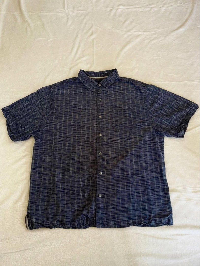 tommy bahama short sleeve polo (Category: Tshirts & Polo Shirts ) located in Las Pinas. Submitted by cccurations (Listing ID 1435345931, Image 1). Description: 💐🌞🌸⛱️spring/summer collection is out on our ig @cccurations🌺🏝️🌷🌊 🔖 tommy bahama short sleeve polo 🪡 brand: tommy bahama 🪡 size on tag: 1XB 🪡 length: 28.5” 🪡 width: 25“ 🔖 ₱550 🔖 comment “mine” to get the item! 🔖 comment “next” if you’re willing to get the item when the first 