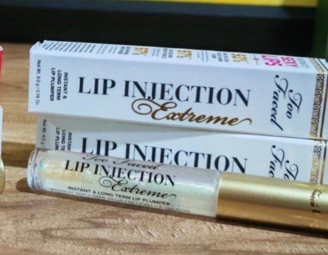 TOO FACED Lip Injection Extreme full size (Category: Makeup) located in Marikina City. Submitted by myspace1971 (Listing ID 1434934538, Image 1). Description: 👉 PLEASE READ 💯% Guaranteed authentic STOCKS White 1 Pink punch SOLD 🫱👉 On hand /AVAILABLE/AVAILABLE/AVAILABLE🫱unless marked SOLD LOCATION📍MARIKINA ✅ Pay first before shipping ✅ Payment via G cash ✅ SF courtesy of buyer 🚛LBC 🏍️Lalamove.