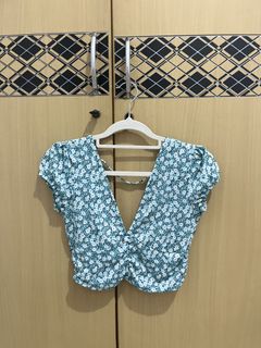 (Kategori: ) berada di . Dikirim oleh wearsbydevay (ID iklan 1435427127, Gambar 1). Deskripsi: .