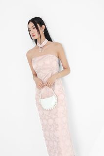 (Category: ) located in . Submitted by shopmyinstocks (Listing ID 1435485259, Image 1). Description: .