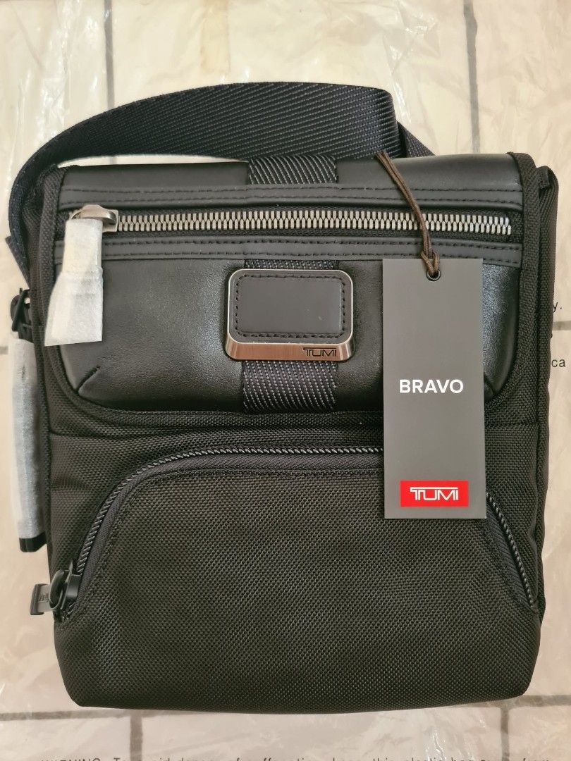 "Brand New" - TUMI Barton Crossbody Bag (Category: Sling Bags) located in Manila. Submitted by dtly08 (Listing ID 1435441697, Image 2). Description: .