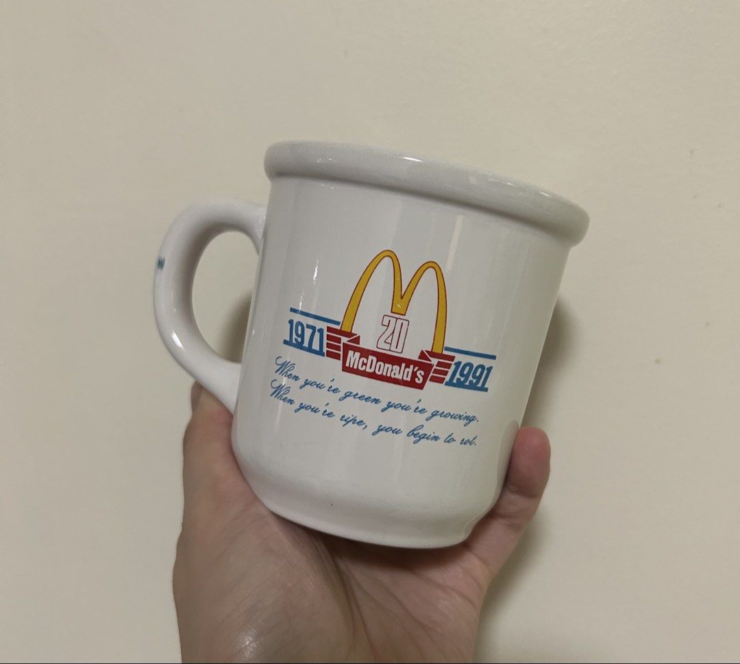 Vintage McDonald’s Mug (Category: Coffee & Tea Tableware) located in Caloocan City. Submitted by wearweare (Listing ID 1435378950, Image 3). Description: .