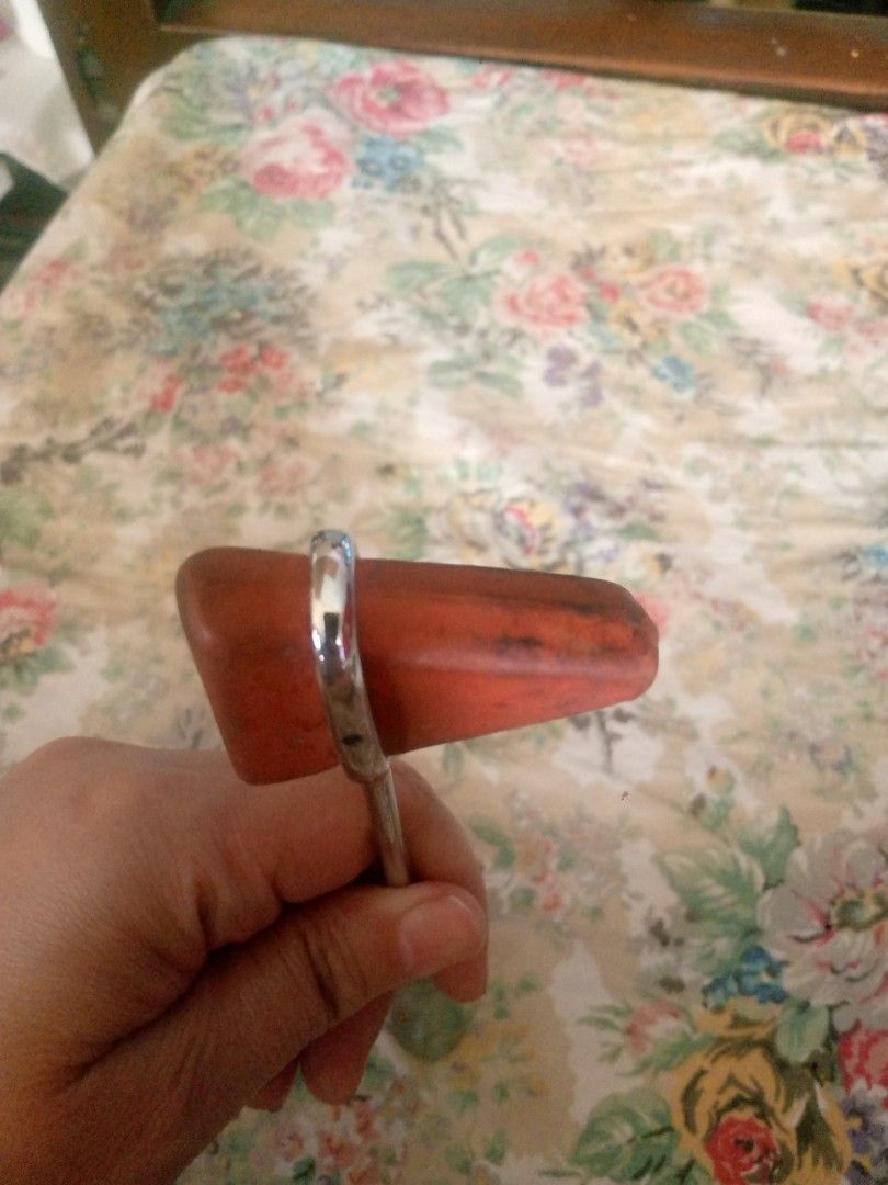 Vintage Medical Reflex Hammer (Category: Medical Supplies & Tools) located in Marikina City. Submitted by picker_seller17 (Listing ID 1435422840, Image 2). Description: - Stainless steel handle - Rubber head (orange) - Elongated, teardrop-shaped handle - "GAOLE" engraved on handle - Designed for medical use.