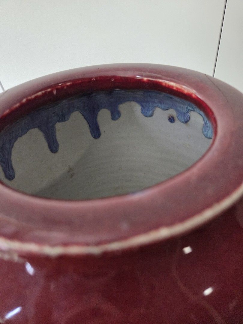Vintage Red Ceramic Vase442050953945425928