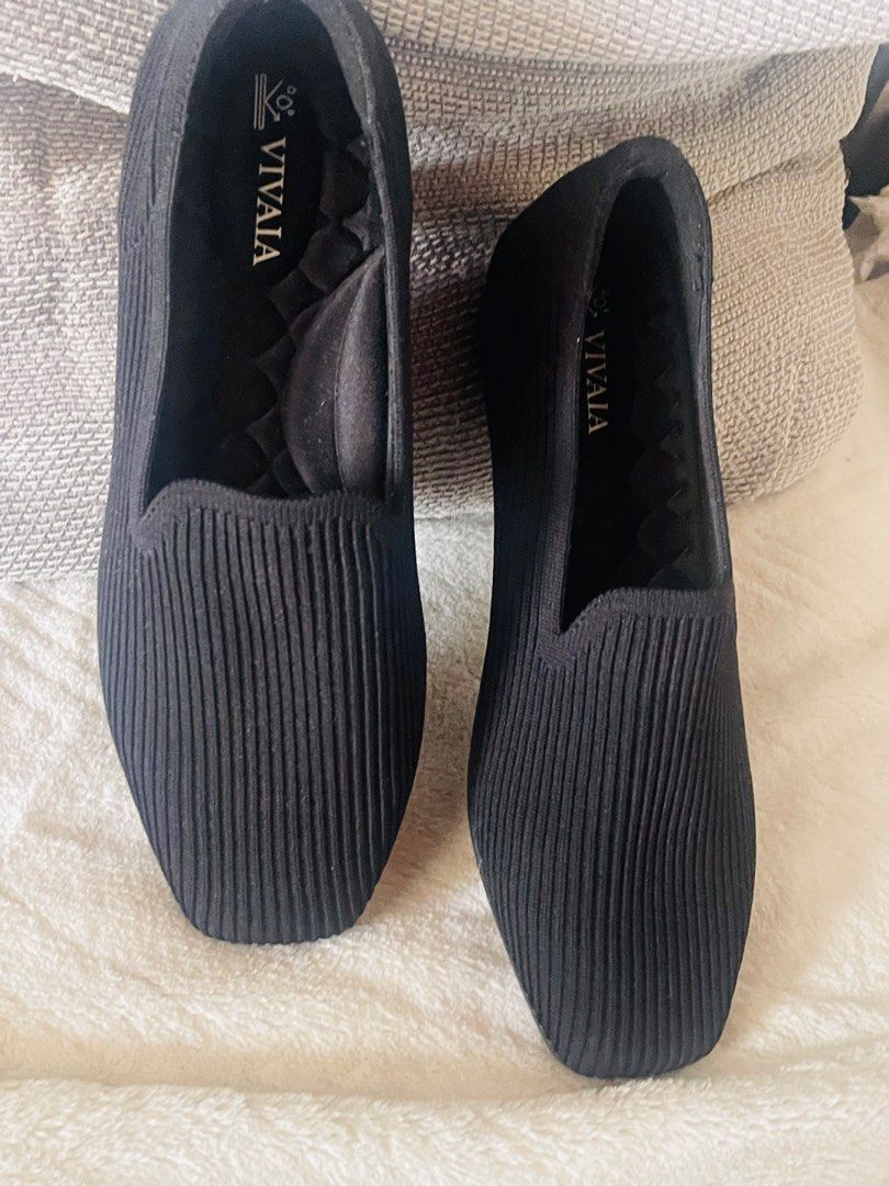 VIVAIA Black Knit Loafers (Category: Loafers) located in Cavite. Submitted by authenticfindsbyging (Listing ID 1435381193, Image 3). Description: - VIVAIA black loafers - Knit design - Comfortable insole - Easy slip-on style - Perfect for everyday wear - VIVAIA logo visible.