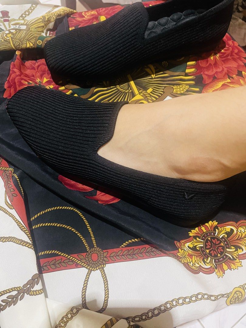 VIVAIA Black Knit Loafers (Category: Loafers) located in Cavite. Submitted by authenticfindsbyging (Listing ID 1435381193, Image 1). Description: - VIVAIA black loafers - Knit design - Comfortable insole - Easy slip-on style - Perfect for everyday wear - VIVAIA logo visible.