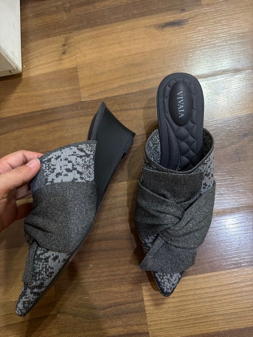 Vivaia: Pointed-Toe Wedge Sandals (Yaffa Wedge) (Category: Heels) located in Quezon City. Submitted by hapidrops (Listing ID 1435369737, Image 2). Description: Pointed-Toe Wedge Sandals (Yaffa Wedge) Color: Rich Grey Python Size: US7-7.5 used once .