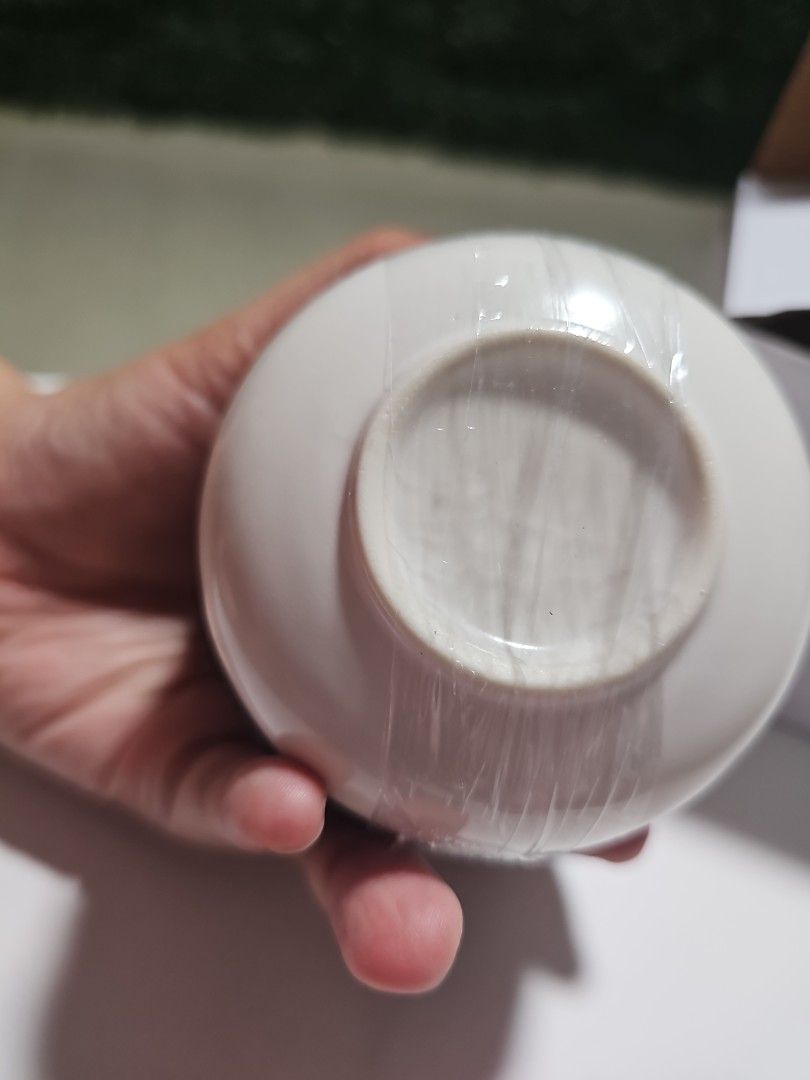White Ceramic Pot with Lid442192555525416963