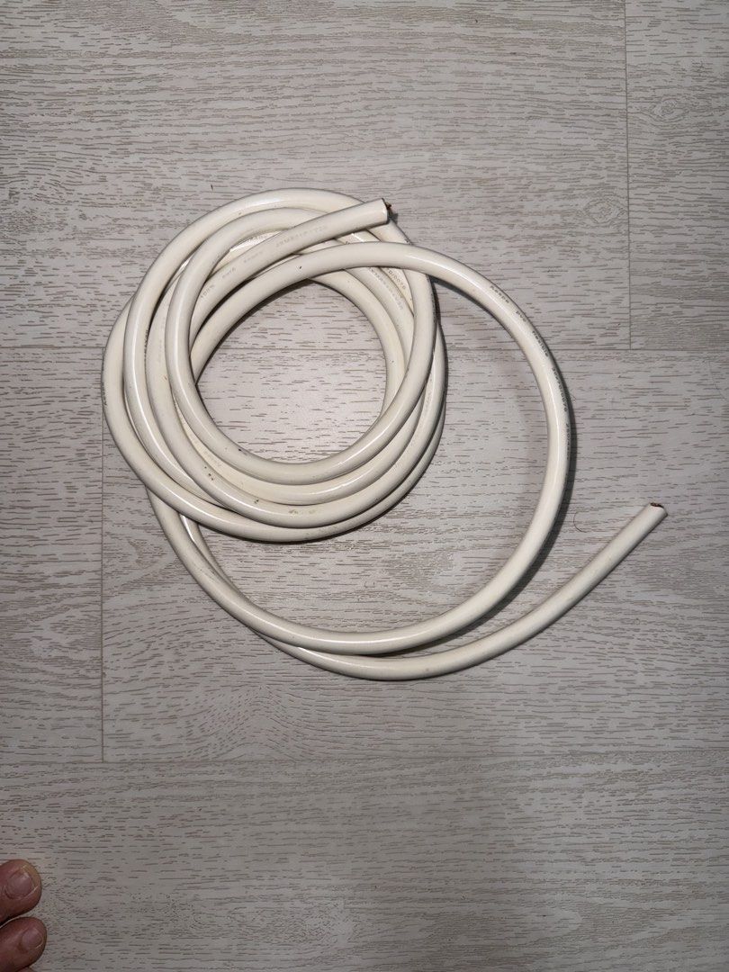 White Electrical Cable - 3 Core442224019401625603