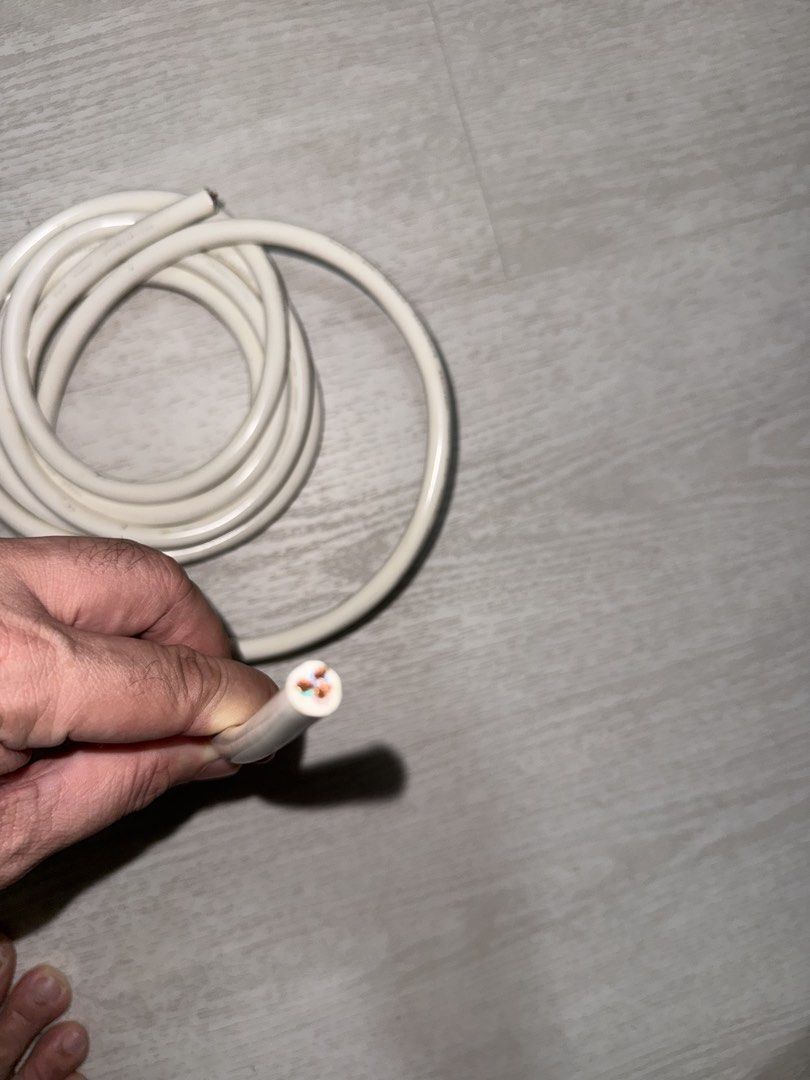White Electrical Cable - 3 Core442224019401625601