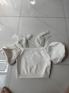 (Category: ) located in . Submitted by cl.closets (Listing ID 1435500168, Image 1). Description: .