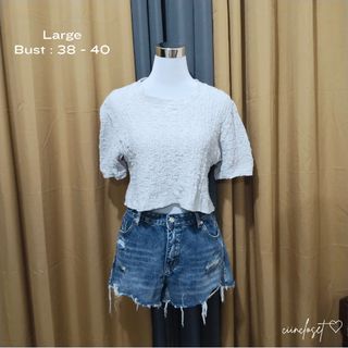(Category: ) located in . Submitted by ciincloset (Listing ID 1435344855, Image 1). Description: .