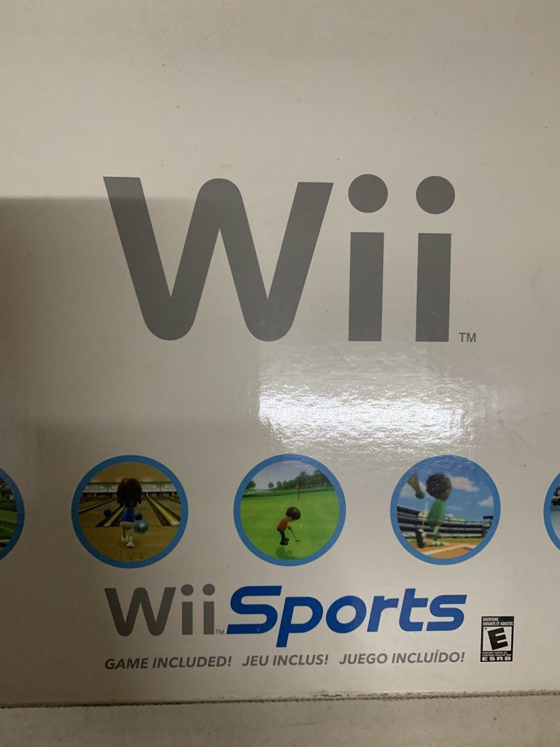 Wii Sports (Category: Others) located in San Juan City. Submitted by alystrid (Listing ID 1435454725, Image 2). Description: selling preoved wii .with complete accesories and controller. games are included too.