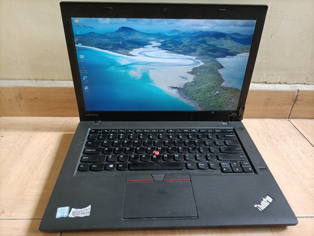 WTS 14" Laptop with windows 11