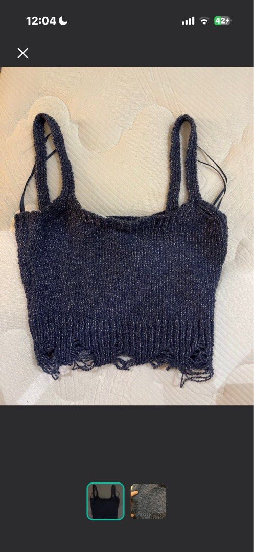 Zara Navy Blue Knit Tank Top (Category: Sleeveless) located in Taguig. Submitted by nics04433 (Listing ID 1435368130, Image 1). Description: .