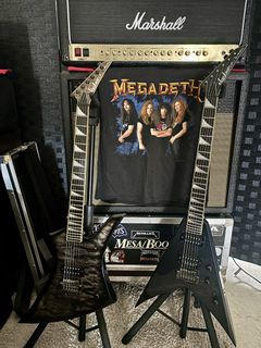 (Category: ) located in . Submitted by ezguitars (Listing ID 1437124427, Image 1). Description: .
