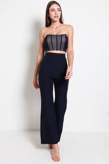 (Category: ) located in . Submitted by mignonette_closet (Listing ID 1437056429, Image 1). Description: .