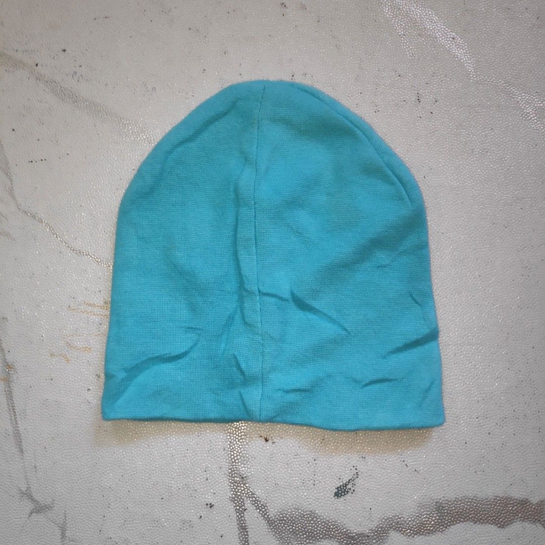 A BATHING APE BEANIE FOR 1-3YEARS OLD (Category: Babies & Kids Fashion) located in Masbate. Submitted by ydruattacks (Listing ID 1437039217, Image 2). Description: CAN FIT TO 1-3 YEARS OLD SOME WASHABLE YELLOW STAIN BLUE GREEN COLOR.