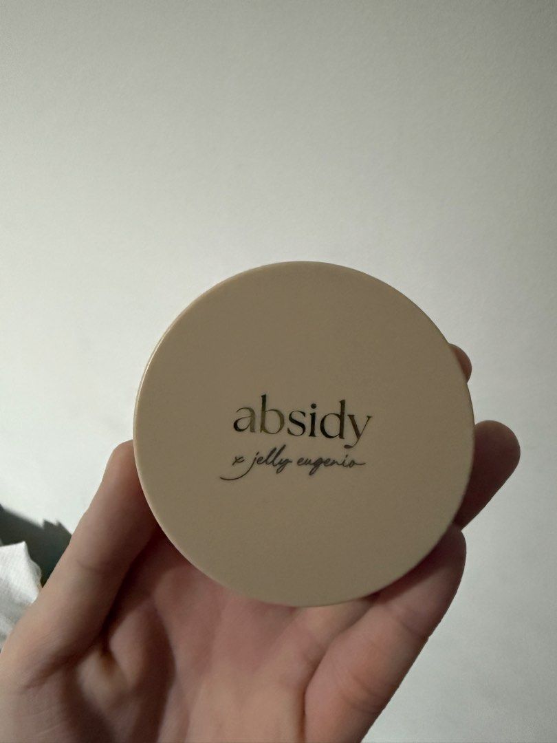 Absidy Powder Foundation (Category: Makeup) located in Manila. Submitted by rareeagle-a9d6 (Listing ID 1437104357, Image 1). Description: Only used once for swatching. Puff never used. Like brand new! Shade: Light Fresh Original Price: 795 pesos (official store) RFS: Not fond of using powder foundation..