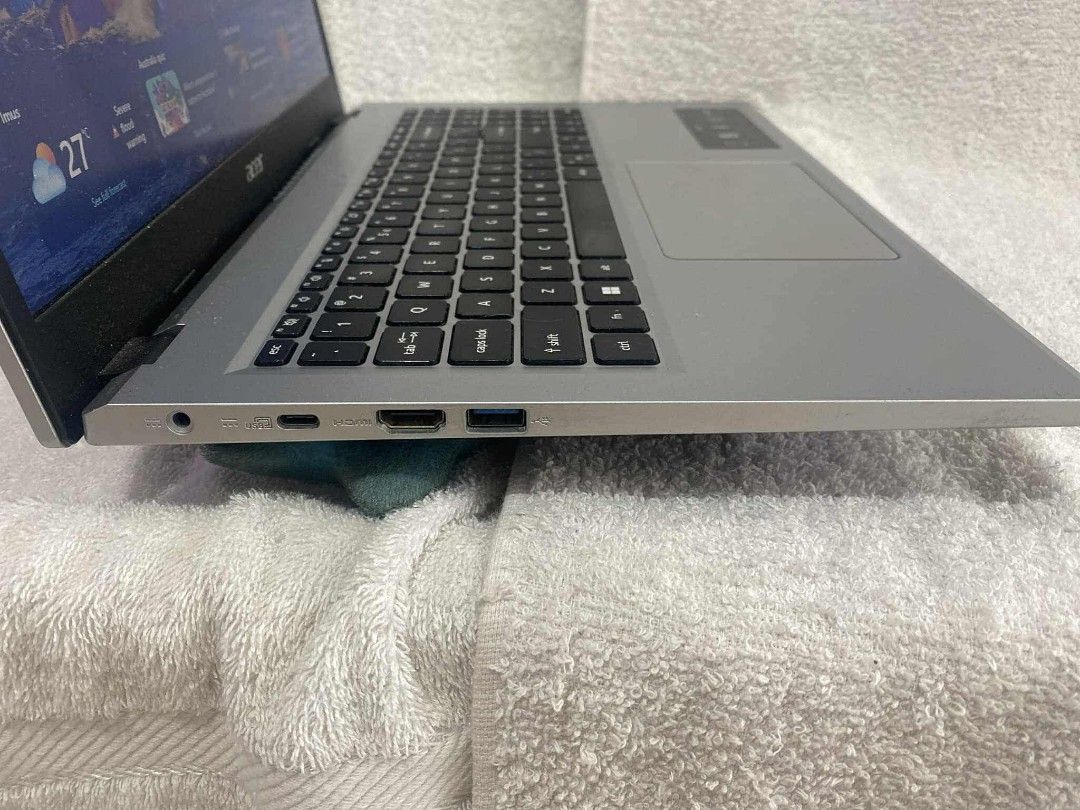 ACER ASPIRE 3 (Category: Laptops & Notebooks) located in Caloocan City. Submitted by liyonnice22334 (Listing ID 1430579098, Image 2). Description: ‼️Acer Aspire 3‼️✨ Lightly used, no dents, no damage, minor scratches sa panel sa baba good as new ⚡ Fast performance – Ryzen 5 7520U , 8GB RAM, 256GB SSD 💻 Perfect for school, work, or everyday use 🔋 Battery in good health, comes with original charger, 75% battery health 🛠️ Freshly cleaned & reset 