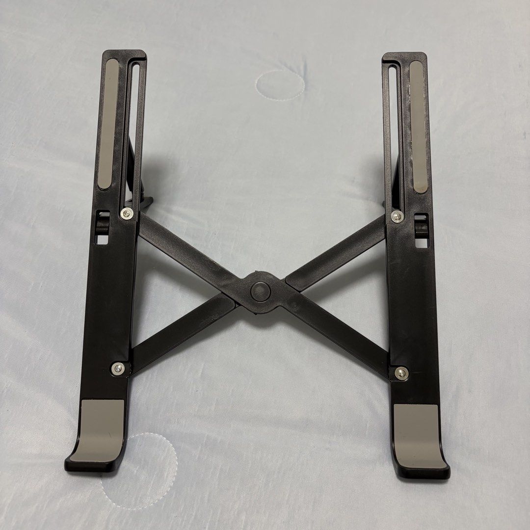 Adjustable Portable Laptop Stand - Black450250131636889601