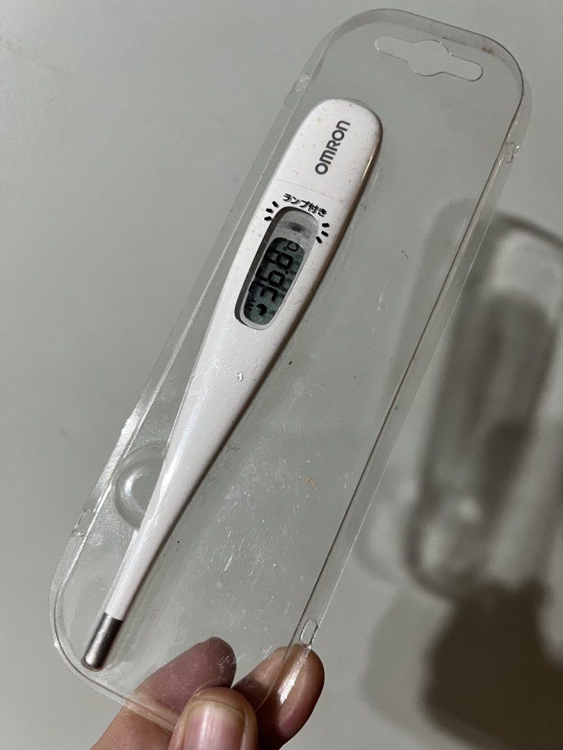 Affordable Omron thermometer 😍👌🏻 (Category: Medical Supplies & Tools) located in Malolos. Submitted by afford.japan (Listing ID 1437065049, Image 2). Description: .