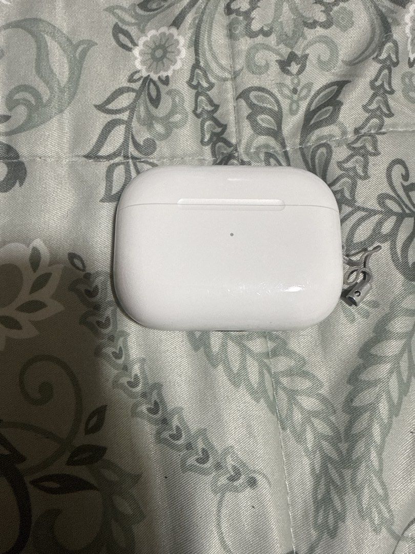 Airpods pro 2450612095039590400