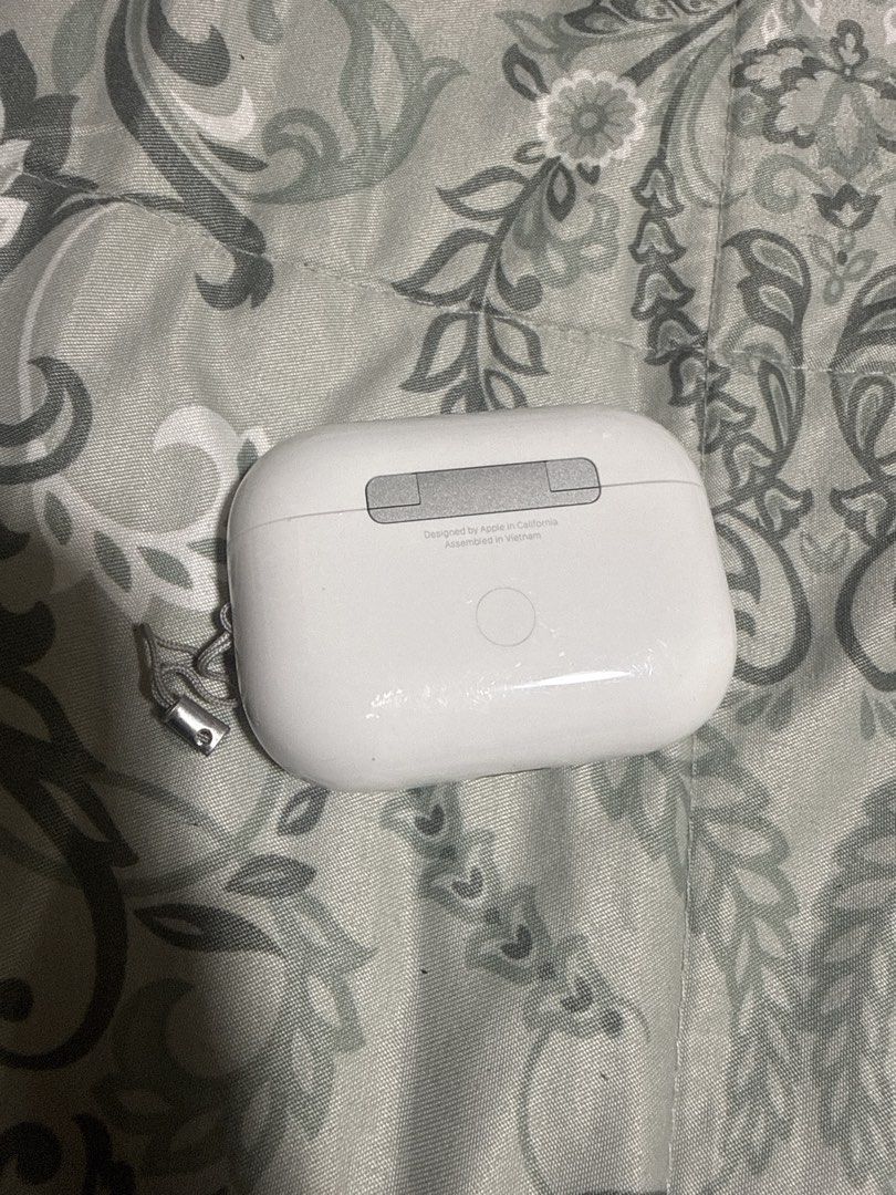 Airpods pro 2450612095039590401