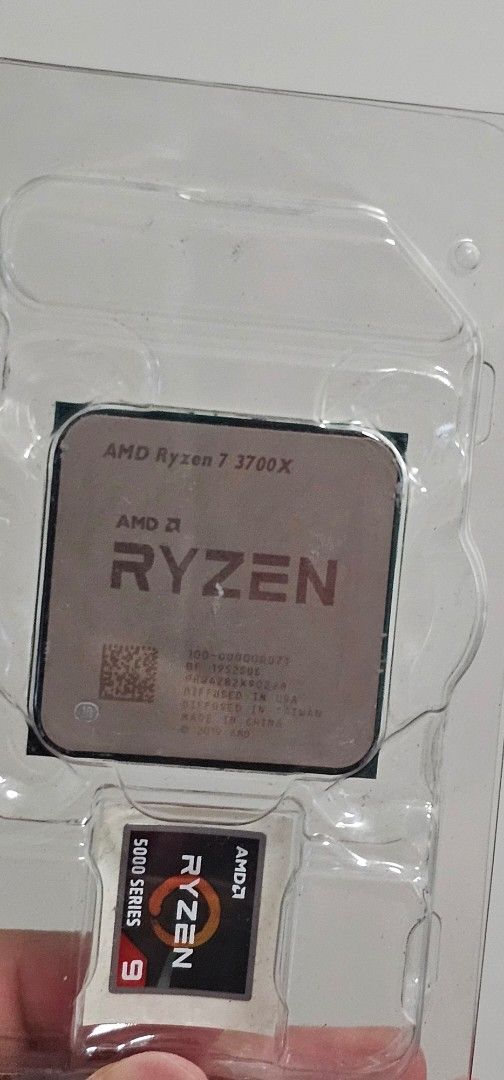 AMD Ryzen 7 3700X450140224902942720