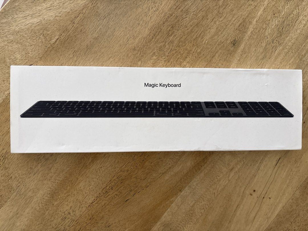 Apple Magic Keyboard - Black450245615640924160