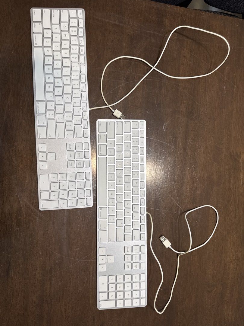 Apple Wired Keyboard with Numeric Keypad450489591782461440