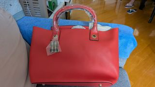 （分類：）位於 。 由 ___._.___ 提交（商品編號 1437169664，圖片 1）。簡介： 。
