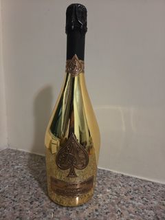 （分類：）位於 。 由 alecial 提交（商品編號 1437164326，圖片 1）。簡介： 。