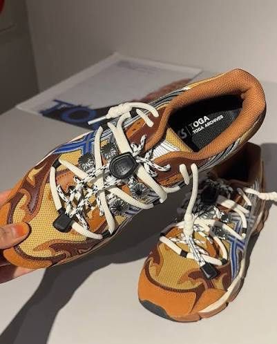 TOGA × Asics Gel-Cumulus 16 TG "Brown/Blue Pure Silver" (Category: Sneakers) located in Singapore. Submitted by mrniceguys2 (Listing ID 1437174169, Image 2). Description: - TOGA × Asics Gel-Cumulus 16 TG “Brown/Blue Pure Silver” - BNIB - 100% Authentic - US 8.5 UK 7.5 Euro 42 - RP $399 - SP $450 - SNKR DUNK PRICE $ 1281 ( Not Include Shipping and Tax ) - Bought It From Asics SG - Fix Price - No Negotiation - Deal At My Place .