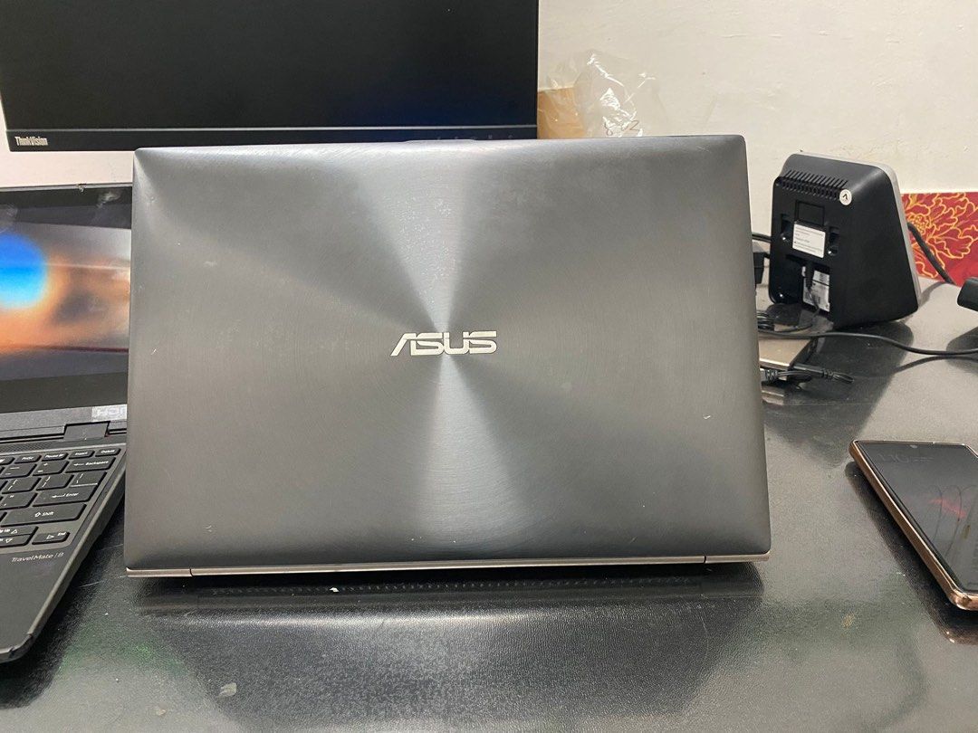 ASUS Notebook Laptop - Intel Core i7450622824205537281