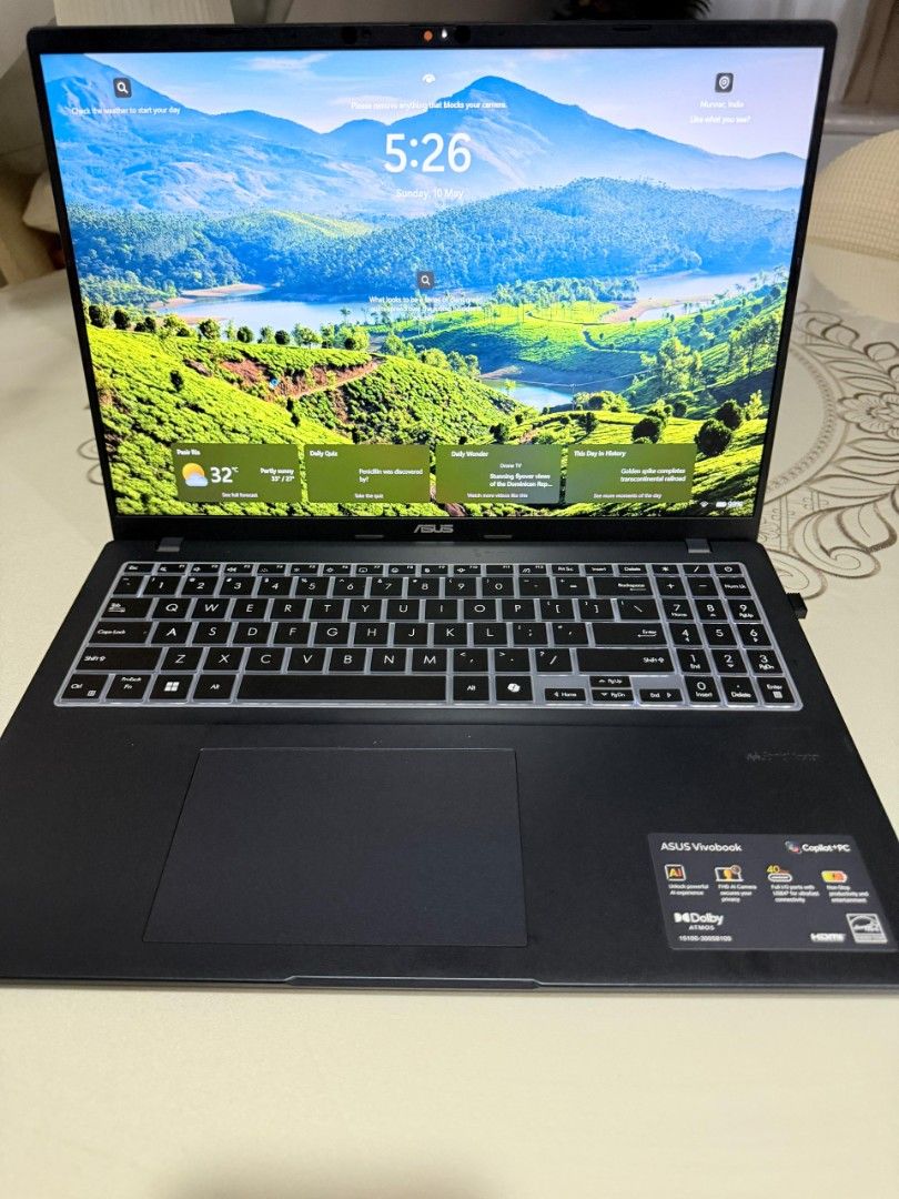 ASUS Vivobook Laptop - Excellent Condition450352475329024001