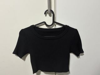 (Category: ) located in . Submitted by clothes2.0.48c251 (Listing ID 1437066697, Image 1). Description: .