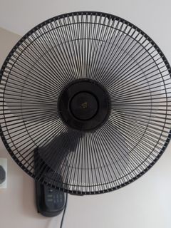 (Category: ) located in . Submitted by microgag (Listing ID 1437101519, Image 1). Description: .