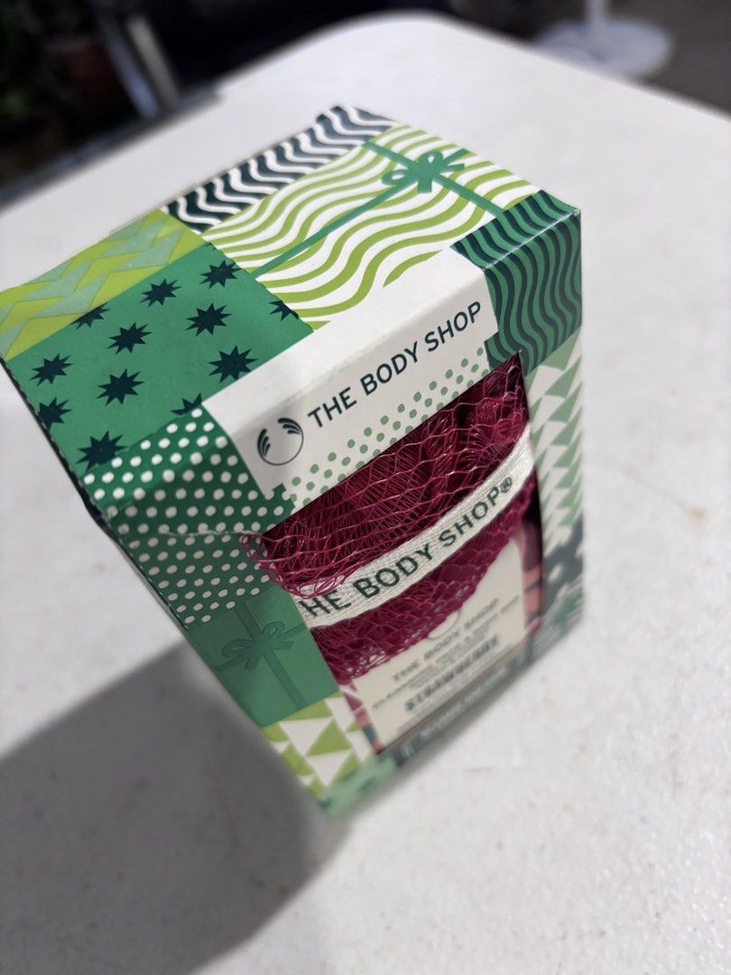 Bodyshop cleanse n care pack (Category: Bath) located in Paranaque City. Submitted by luxemomma (Listing ID 1437126242, Image 3). Description: Unused Loc: Paranaque MOP; gcash/BPI.