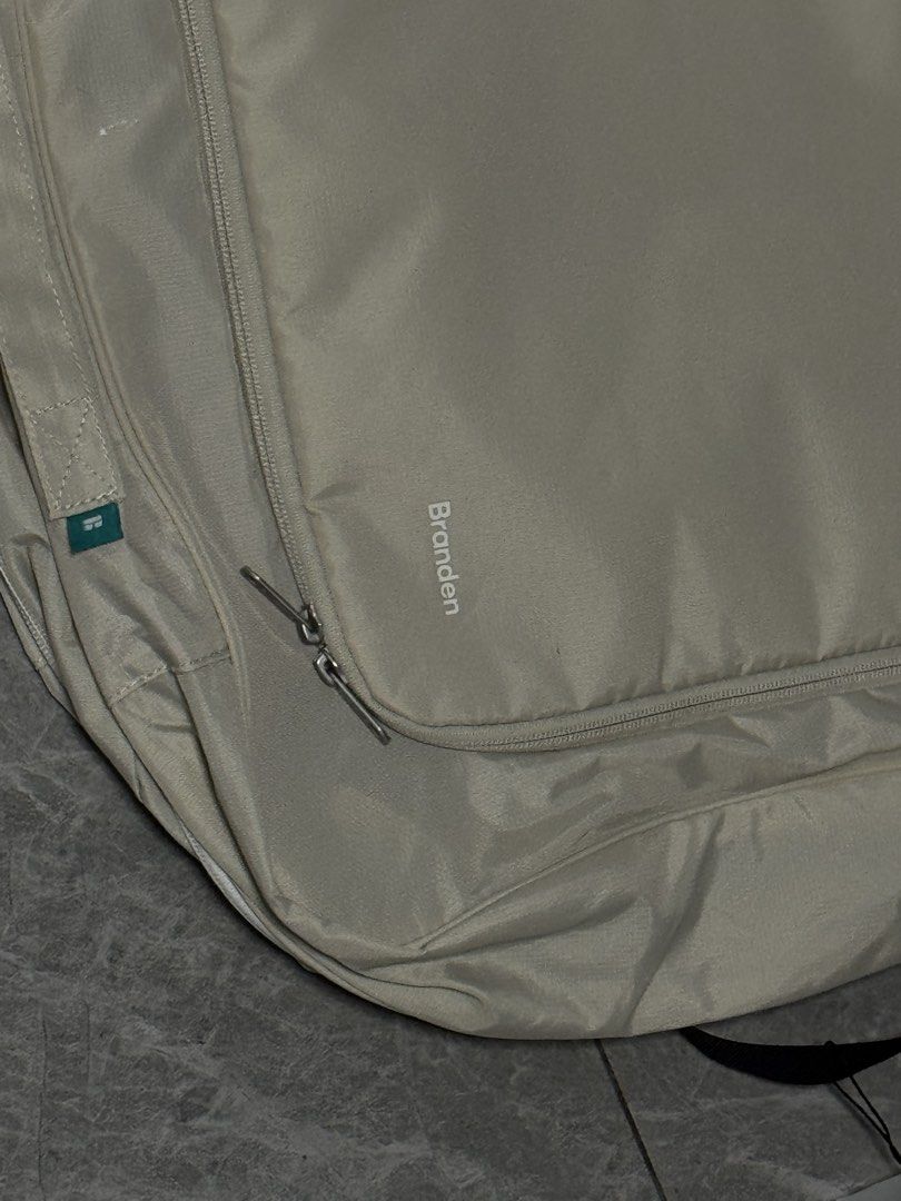 Branden | Compression Packing Cube_XL (Category: Storage Boxes & Baskets) located in Santa Rosa. Submitted by jaiiirus (Listing ID 1437151910, Image 3). Description: - Branden Compression Bag - Beige color - Multiple compartments for organization - Secure zipper closure - New, Never Used. With Tag - Designed for travel wnd home organizer Reference: https://branden.store/products/compression-packing-cube_xl Price: 2,500.00 Location: Biñan, Laguna 