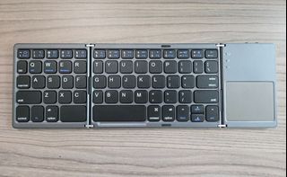 CaseStüdi Foldable Bluetooth Keyboard457379963910891520