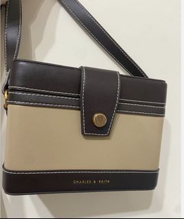 （分類：）位於 。 由 daphnegucci66 提交（商品編號 1437128265，圖片 1）。簡介： 。