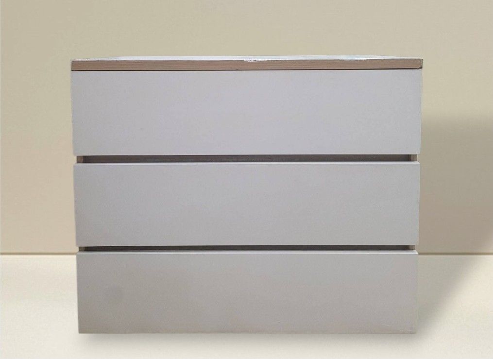 Chest Drawer (Category: Shelves, Cabinets & Racks) located in Quezon City. Submitted by dannikkishoppe2 (Listing ID 1437149456, Image 1). Description: Chest Drawer ‼️₱5000‼️ *MDF, plywood materials *good condition Please manage your expectations as there might be minimal flaws. Color may vary due to lighting, it may appear darker or lighter in person. Check photos first before buying. Please refrain from purchasing if you are particular about USE