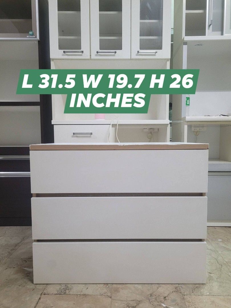 Chest Drawer (Category: Shelves, Cabinets & Racks) located in Quezon City. Submitted by dannikkishoppe2 (Listing ID 1437149456, Image 2). Description: Chest Drawer ‼️₱5000‼️ *MDF, plywood materials *good condition Please manage your expectations as there might be minimal flaws. Color may vary due to lighting, it may appear darker or lighter in person. Check photos first before buying. Please refrain from purchasing if you are particular about USE