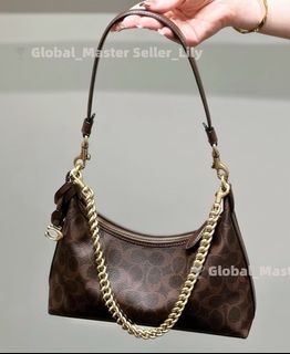 (Category: ) located in . Submitted by fashion.luxe (Listing ID 1437136421, Image 1). Description: .