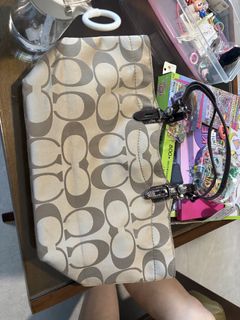 (Category: ) located in . Submitted by cch10e (Listing ID 1437128227, Image 1). Description: .