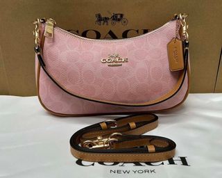 (Category: ) located in . Submitted by pinkykeenshop (Listing ID 1437199084, Image 1). Description: .