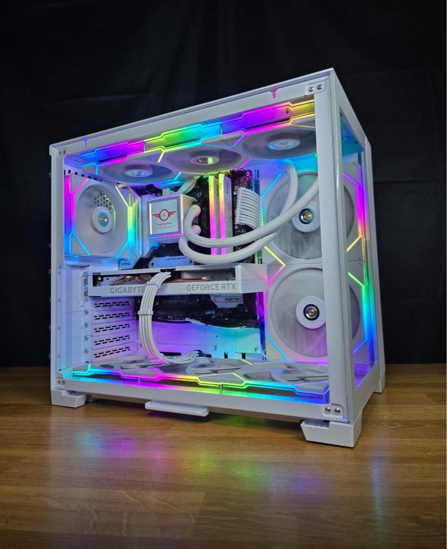 Custom Lian Li O11 Mini Snow White450848291103057921